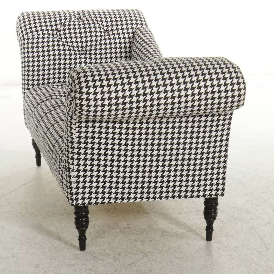 Skyline Furniture Black and White Houndstooth Settee