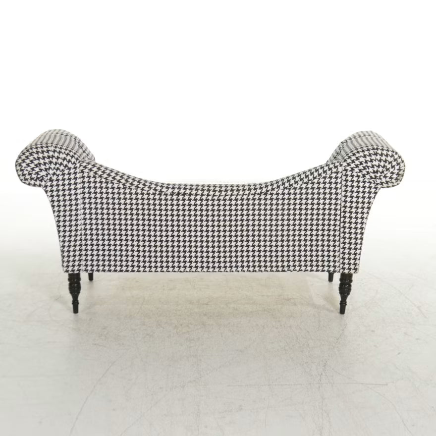 Skyline Furniture Black and White Houndstooth Settee
